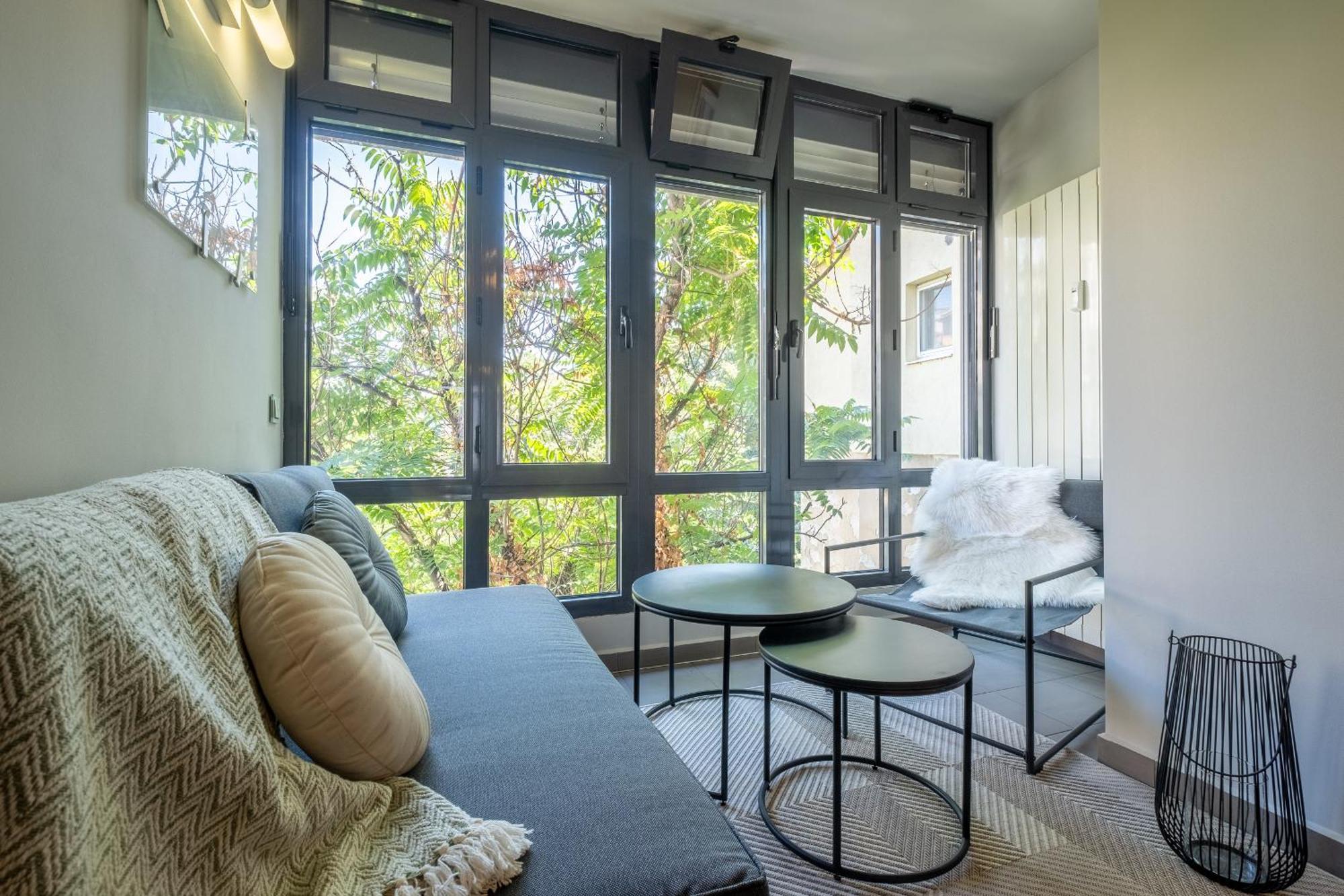 Modern Yet Rustic Style Centre 2br/2bth Appartamento